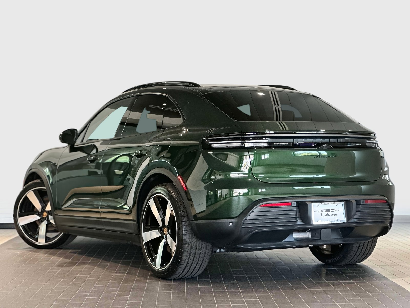 New 2024 Porsche Macan 4 Electric image 3