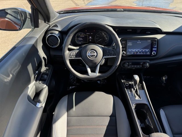 Used 2022 Nissan Kicks SR w/ Premium Package image 5