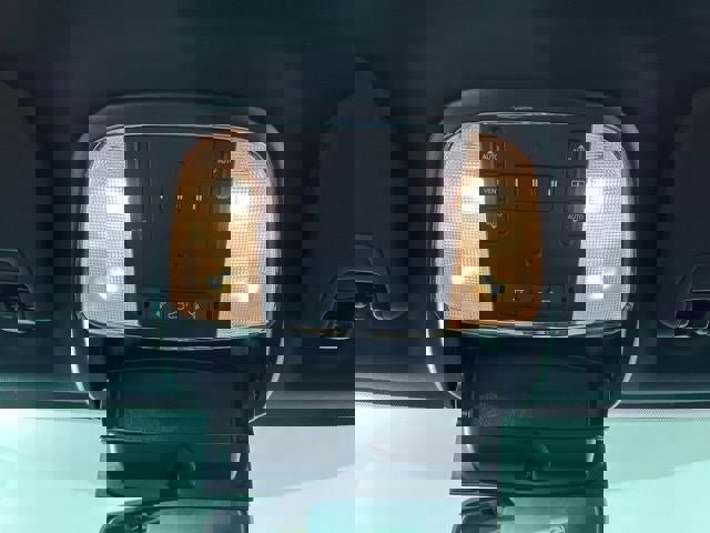 Used 2021 Jeep Grand Cherokee Limited w/ Luxury Group II image 35