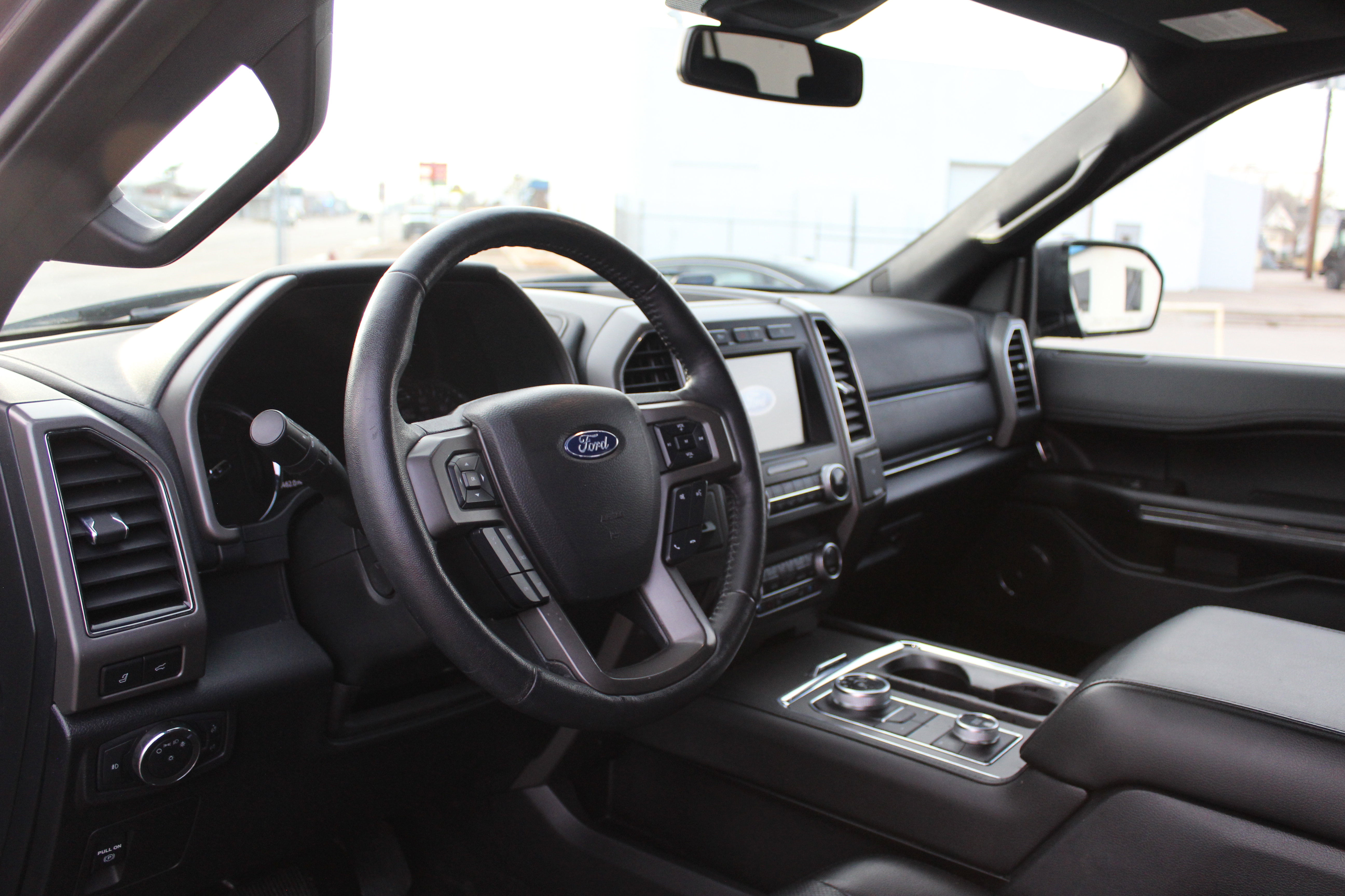 Used 2020 Ford Expedition XLT w/ Equipment Group 202A image 13