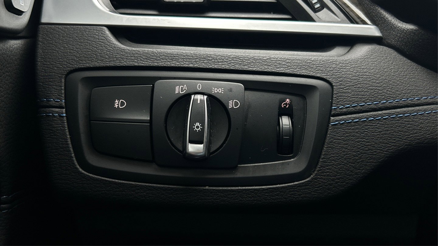 Used 2020 BMW X2 sDrive28i image 38