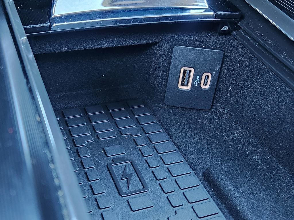 Used 2024 Lincoln Corsair Premiere w/ Equipment Group 101A image 30