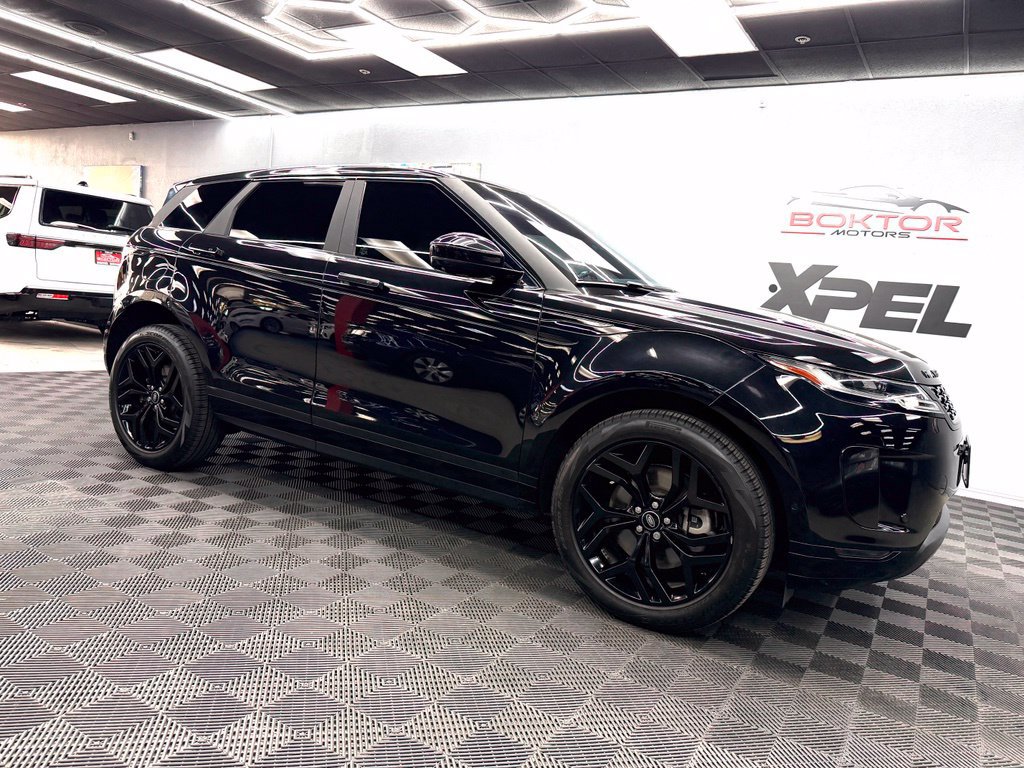 Used 2021 Land Rover Range Rover Evoque SE AWD/4WD image 2