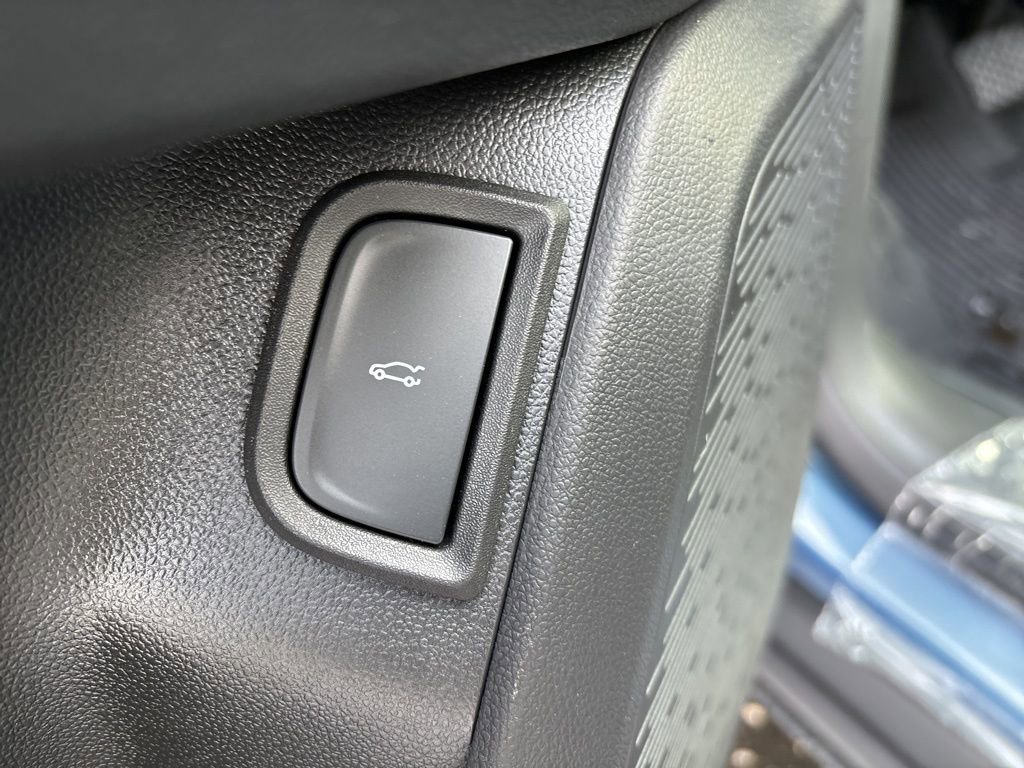 New 2026 Chevrolet Equinox LT w/ Convenience Package II image 21