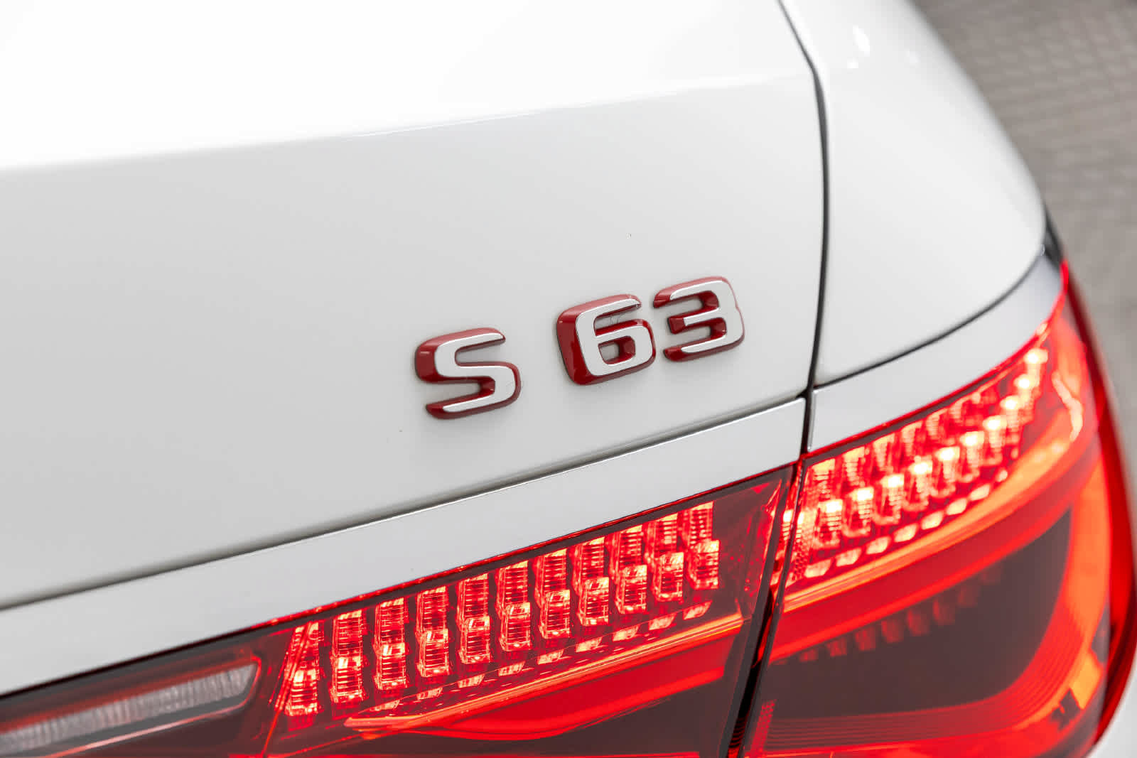 Used 2025 Mercedes-Benz S 63 AMG S w/ Rear Seat Package image 7