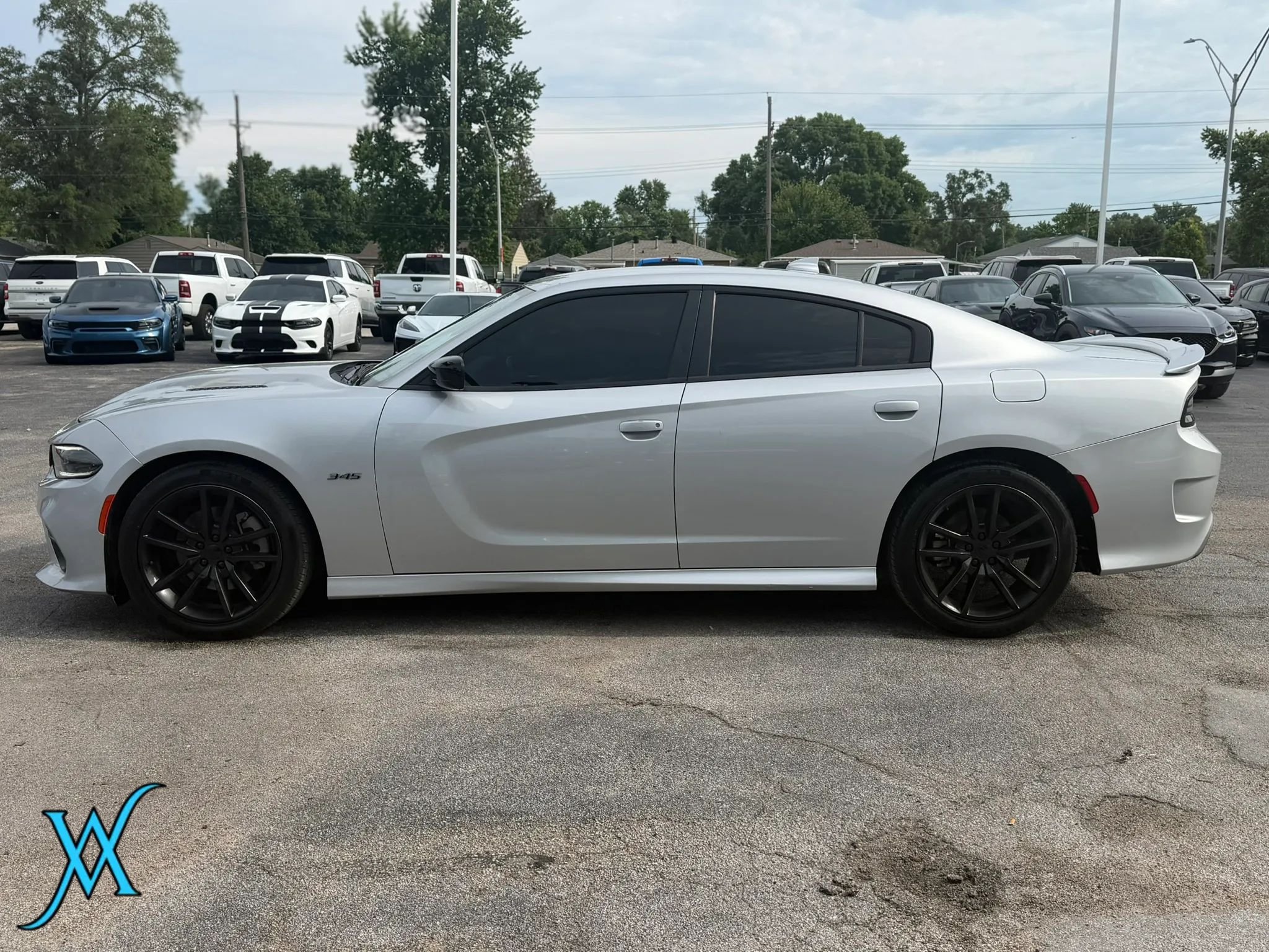 Used 2023 Dodge Charger R/T RWD image 4