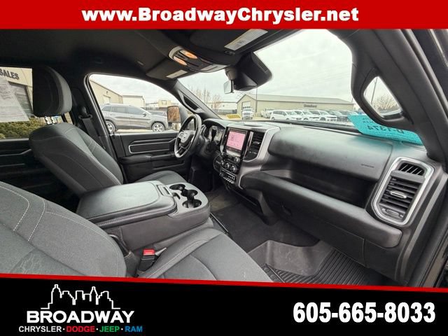 Used 2025 RAM 3500 Big Horn AWD/4WD image 11