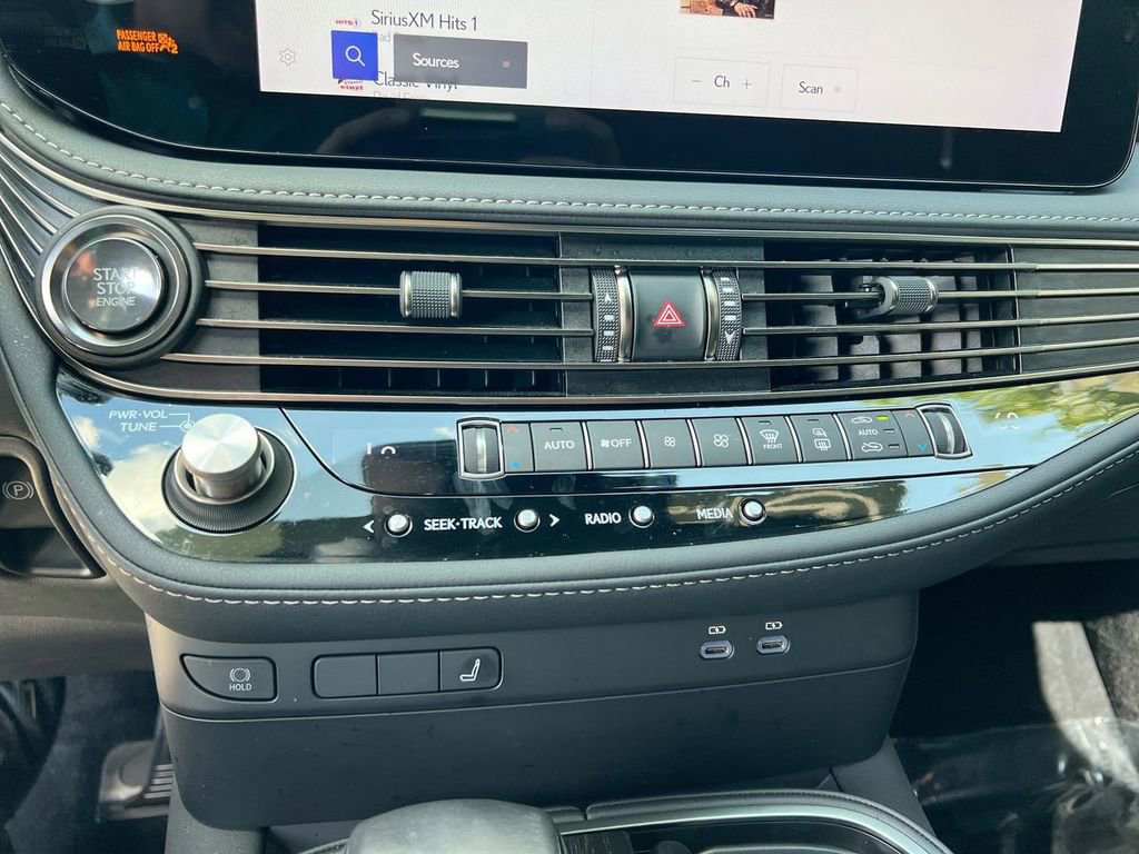 Certified 2024 Lexus LS 500 image 17