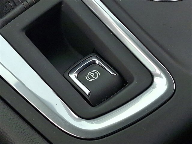 Used 2020 Chevrolet Equinox LS image 25