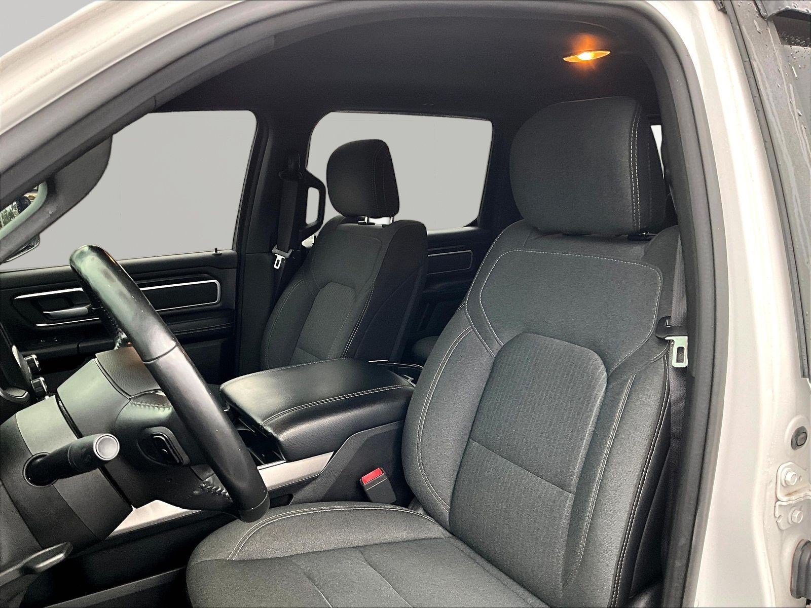 Used 2020 RAM 1500 Big Horn AWD/4WD image 18