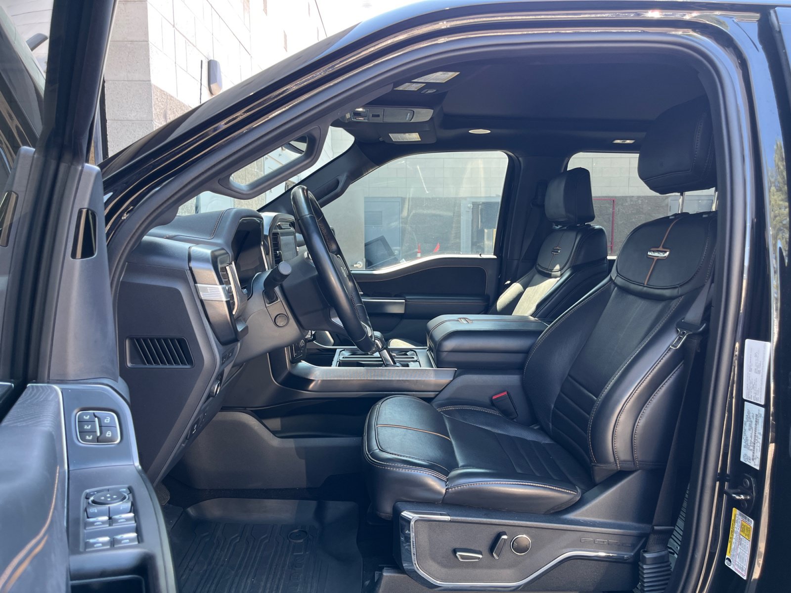 Used 2023 Ford F150 Platinum w/ FX4 Off-Road Package AWD/4WD image 11