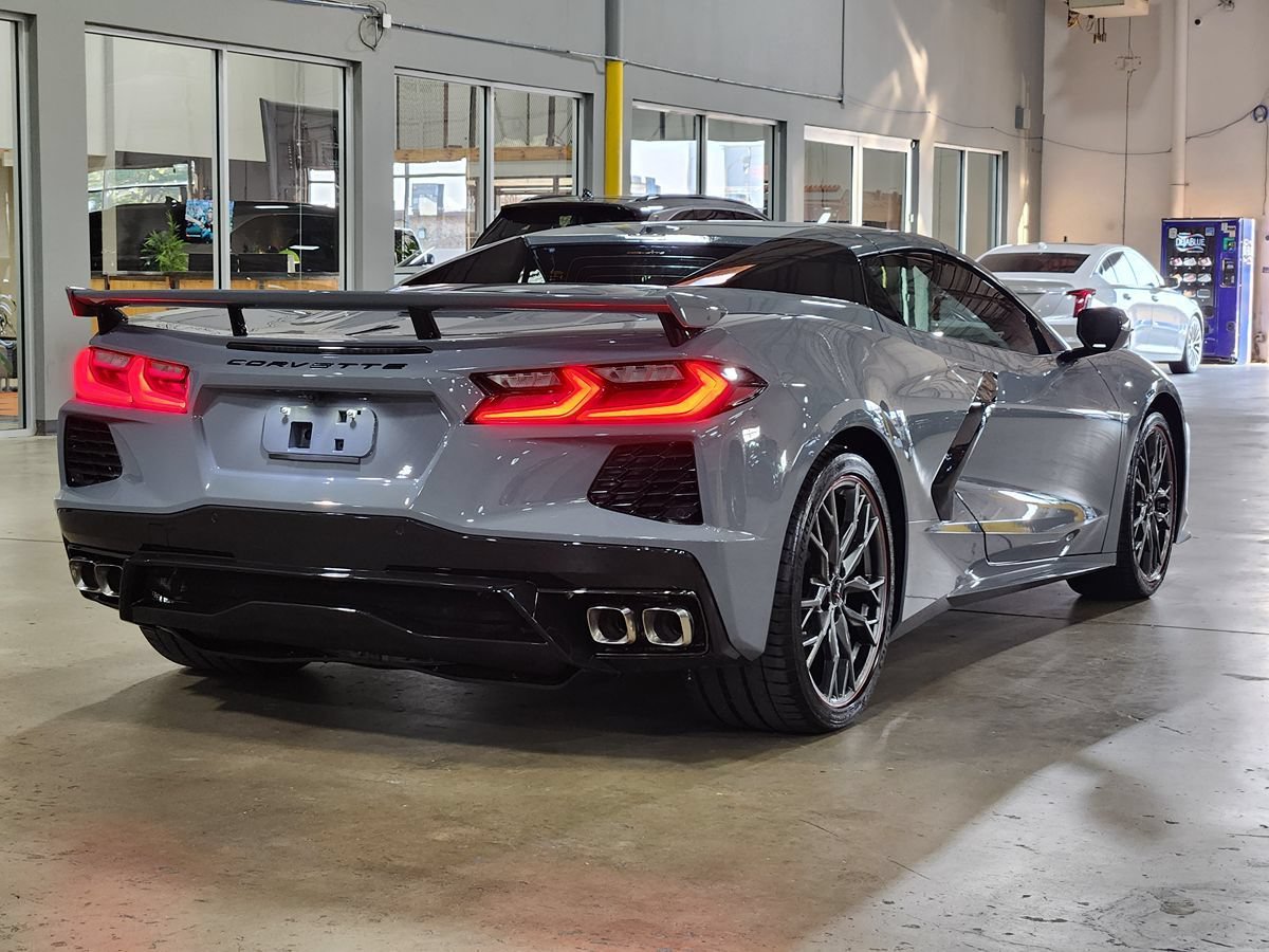 Used 2025 Chevrolet Corvette Stingray Preferred Conv w/ Z51 Performance Package RWD image 10