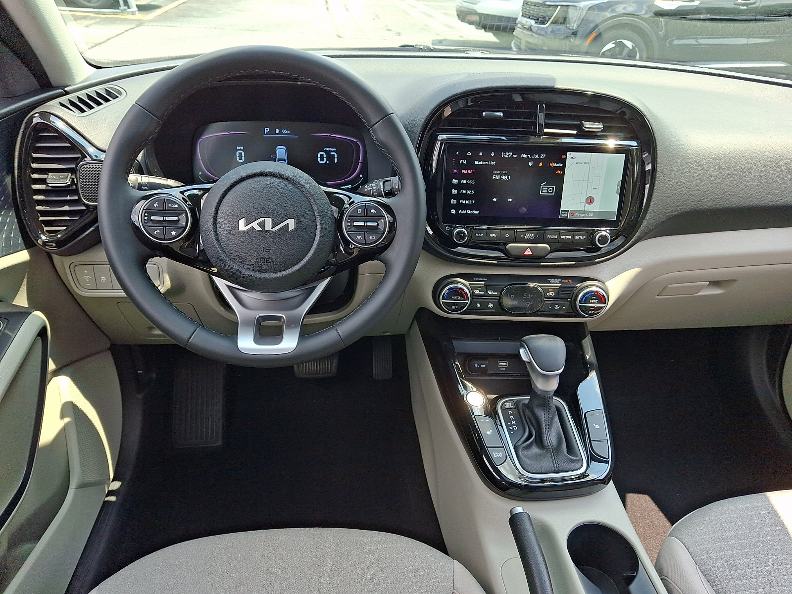 Certified 2024 Kia Soul EX FWD image 10