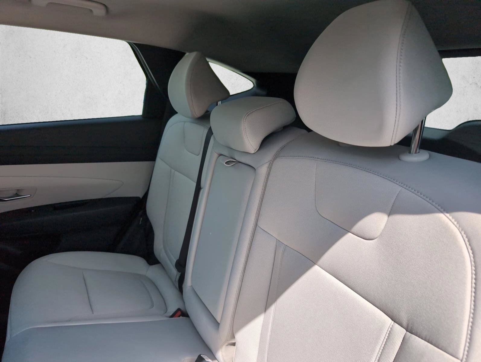 New 2026 Hyundai Tucson Blue SE FWD image 22