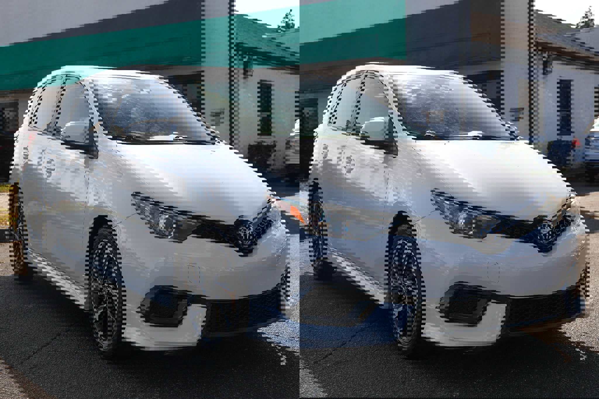 Used 2017 Toyota Corolla iM image 20