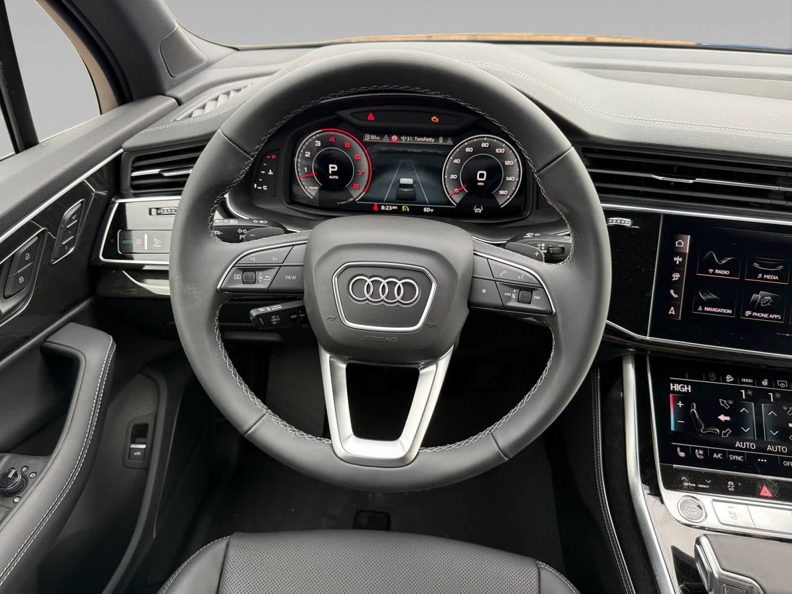 New 2026 Audi Q7 3.0T Premium Plus AWD/4WD image 12