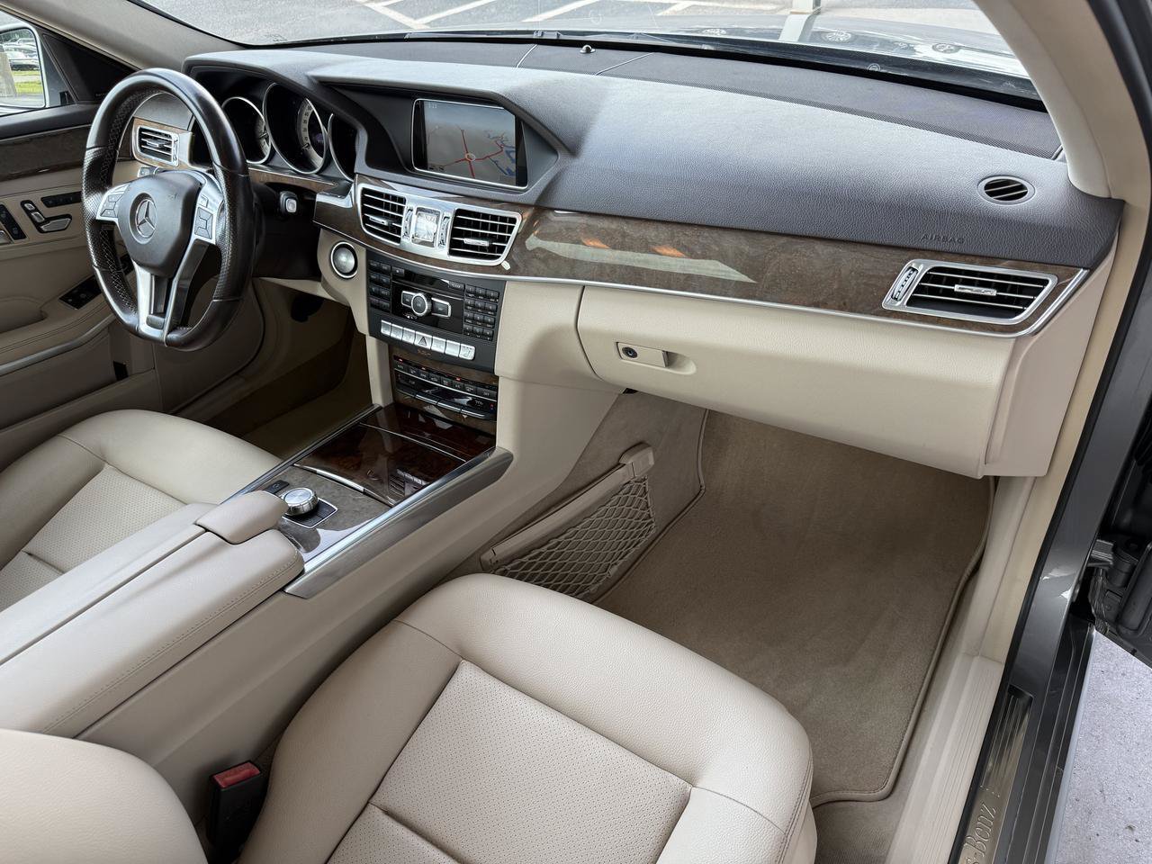 Used 2014 Mercedes-Benz E 350 4MATIC Sport image 26