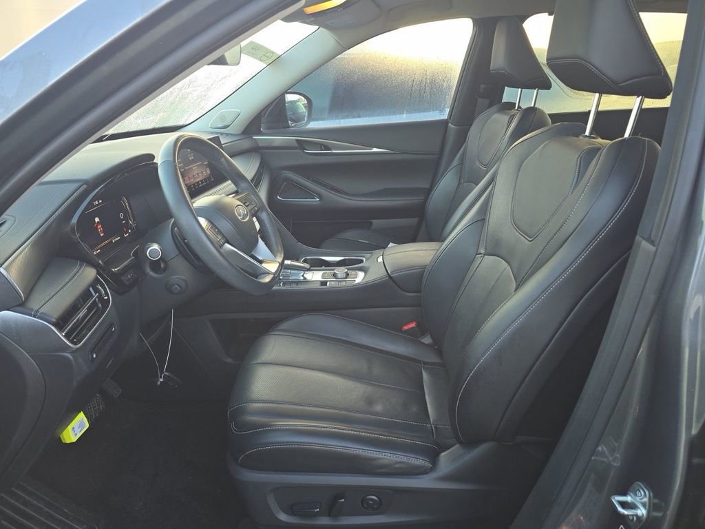 Used 2023 INFINITI QX60 Luxe w/ Performance Audio Package image 14