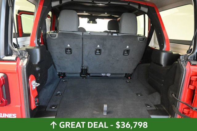 Used 2024 Jeep Wrangler Unlimited Rubicon AWD/4WD image 21
