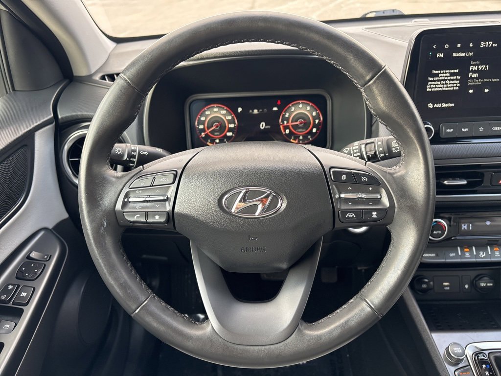 Used 2023 Hyundai Kona Limited image 15