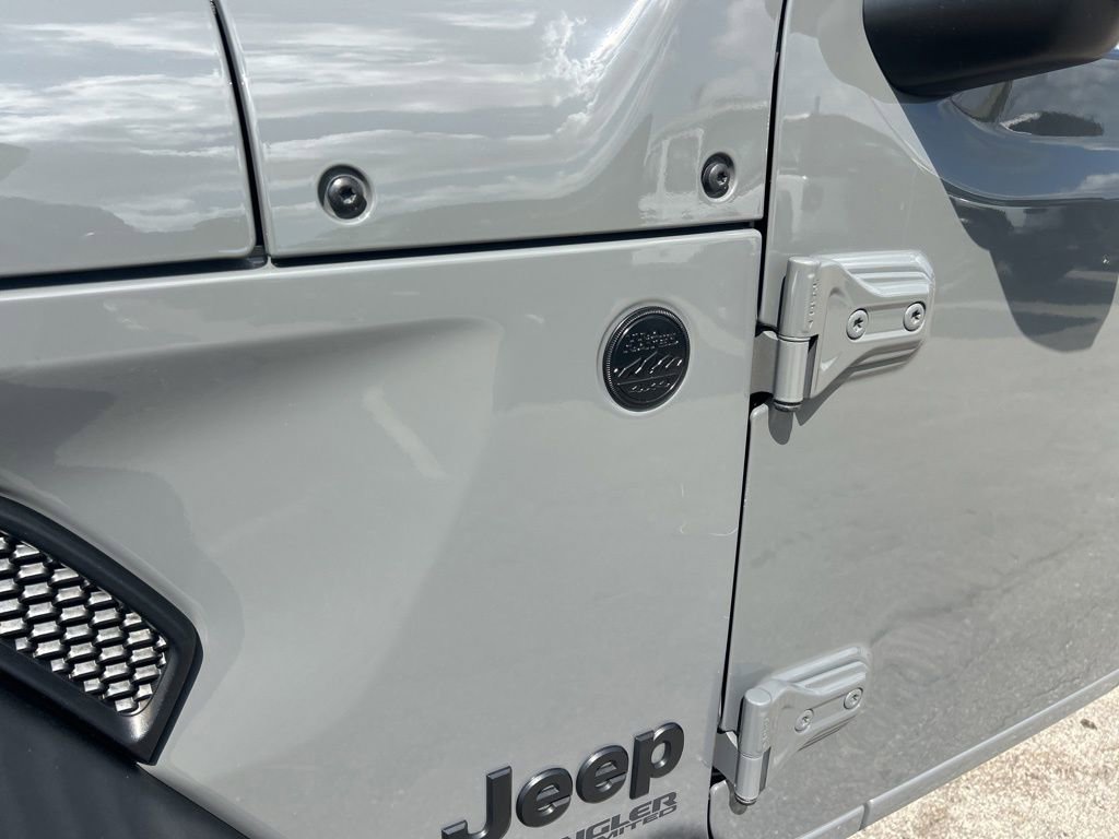 Used 2022 Jeep Wrangler Unlimited Sport image 19