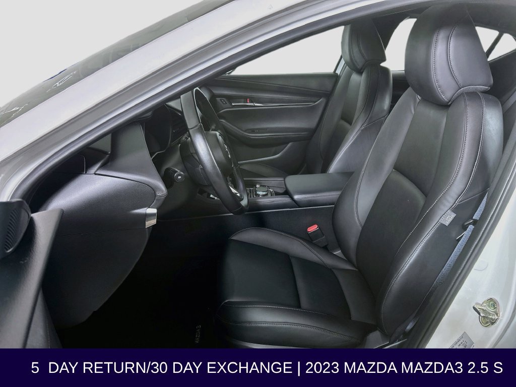 Used 2023 MAZDA MAZDA3 s FWD image 13