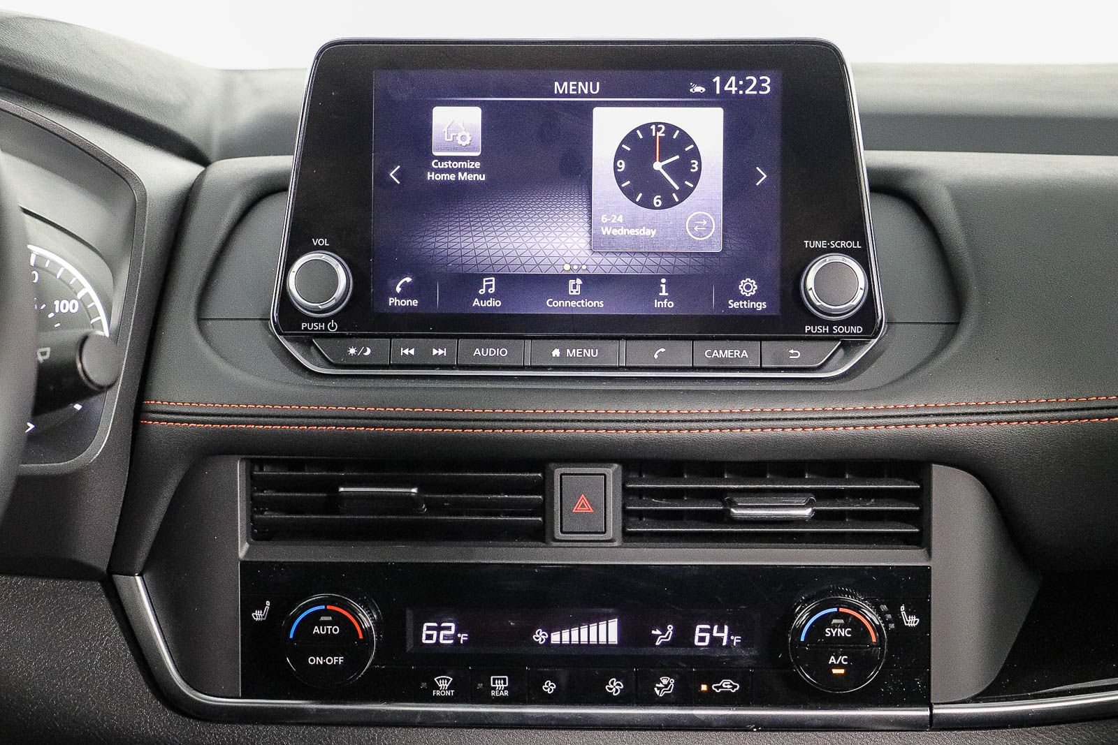 Certified 2025 Nissan Rogue SV AWD/4WD image 10