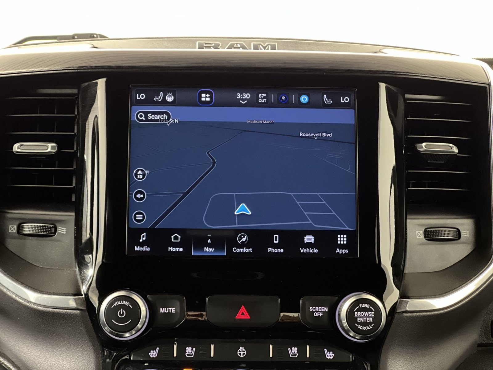 Used 2023 RAM 1500 Laramie AWD/4WD image 20