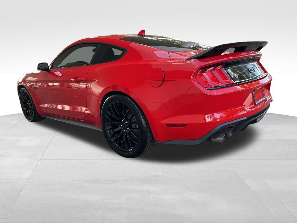 Used 2020 Ford Mustang GT image 4