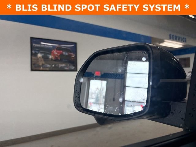 New 2025 Ford Maverick Lariat w/ Black Appearance Package image 24