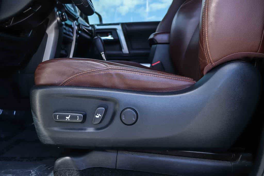 Used 2018 Toyota 4Runner Limited RWD image 20