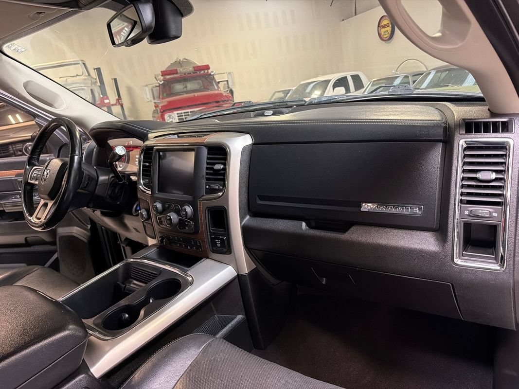 Used 2018 RAM 2500 Laramie w/ Off Road Package AWD/4WD image 40