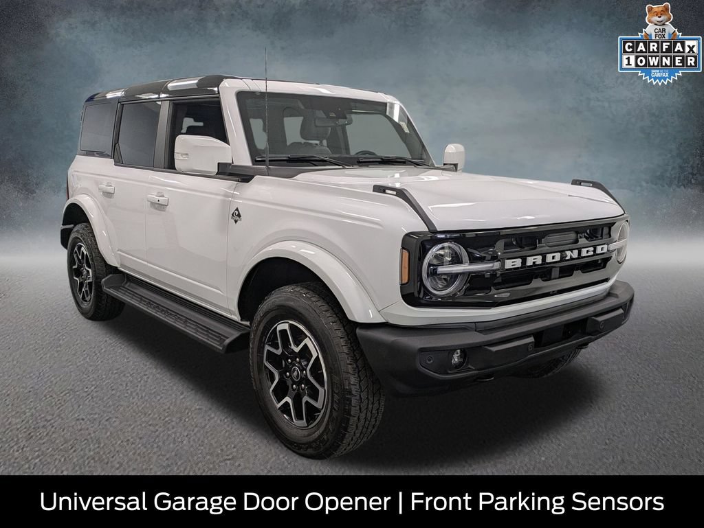 Used 2025 Ford Bronco Outer Banks AWD/4WD image 3