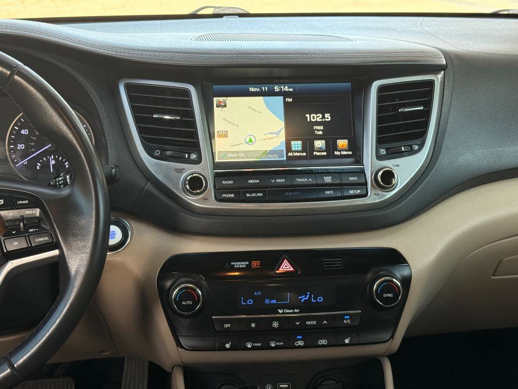 Used 2017 Hyundai Tucson Limited image 12