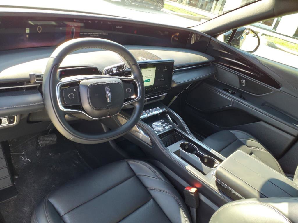 New 2025 Lincoln Nautilus Premier w/ Jet Appearance Package image 8