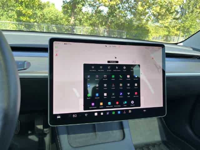 Used 2023 Tesla Model 3 Standard Range RWD image 30