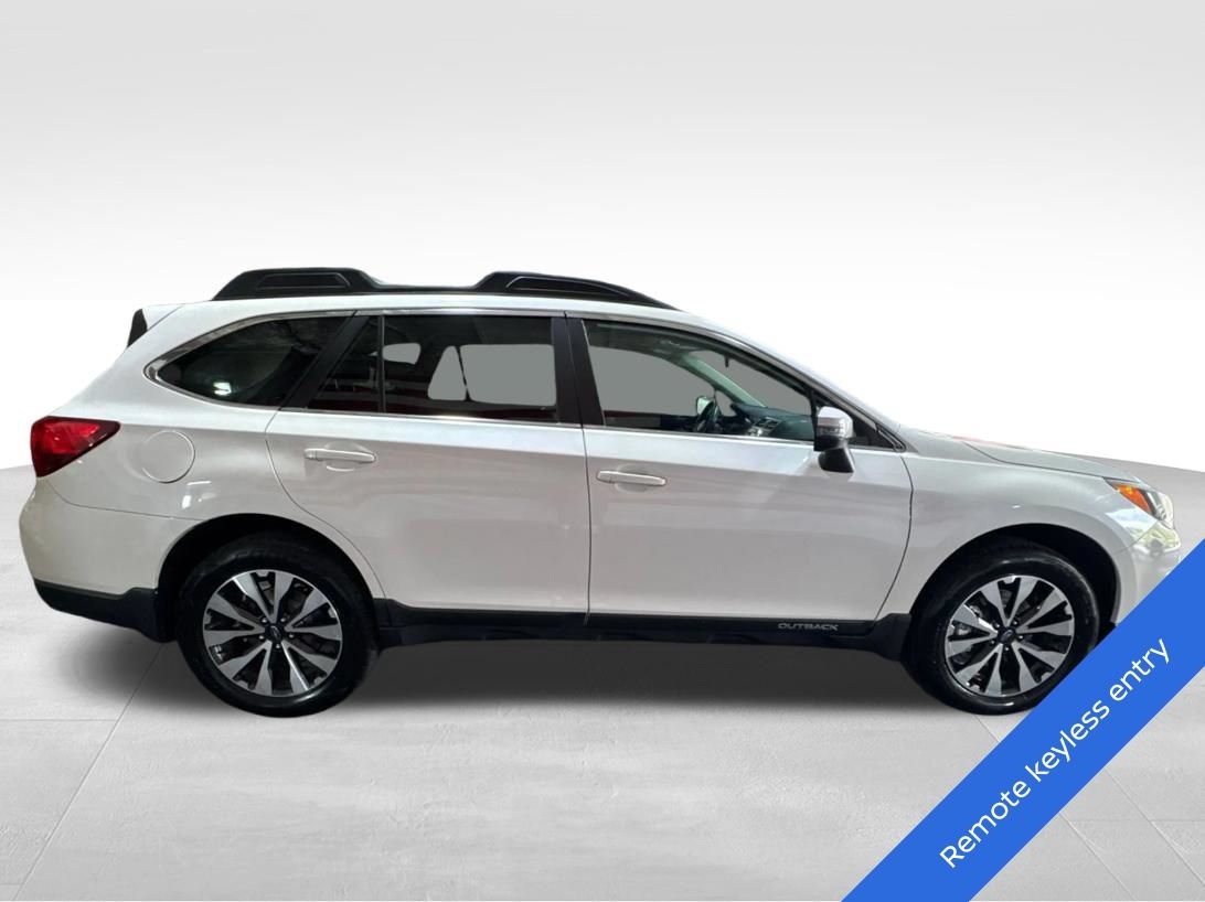 Used 2015 Subaru Outback 2.5i Limited AWD/4WD image 4