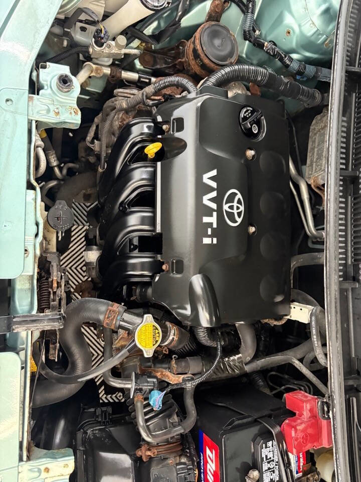 Used 2009 Toyota Yaris Sedan image 27