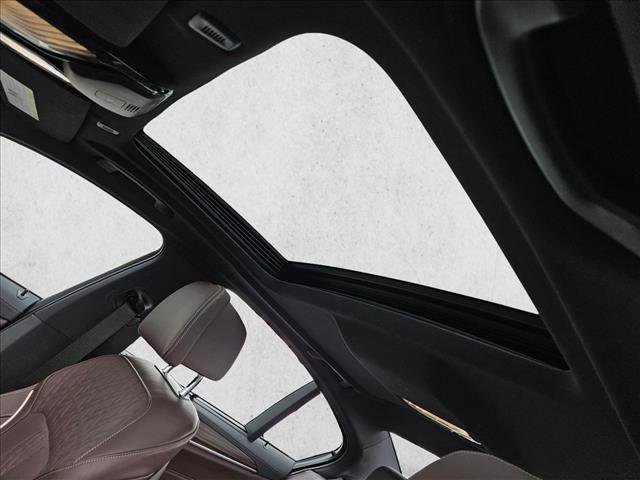 Certified 2023 BMW M550i xDrive w/ Executive Package image 14