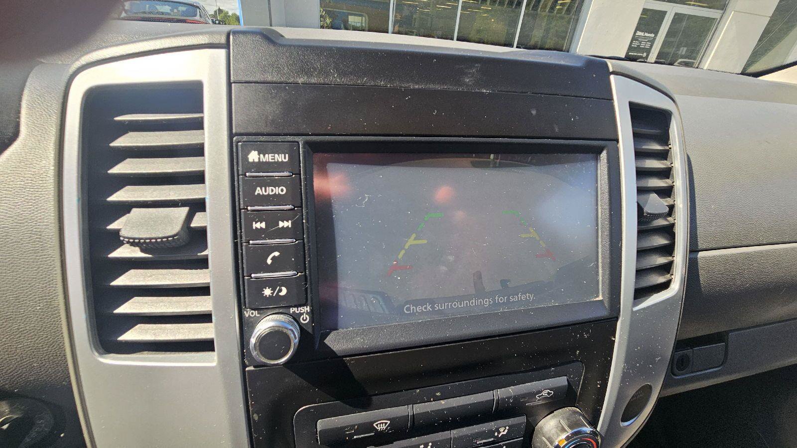Used 2019 Nissan Frontier SV AWD/4WD image 9