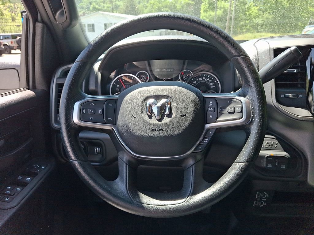 Used 2025 RAM 5500 Tradesman AWD/4WD image 19