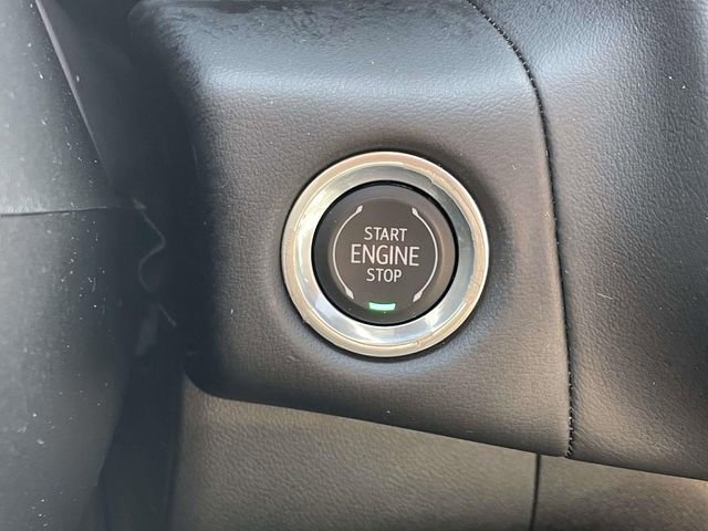 Used 2023 Chevrolet Tahoe Z71 w/ Luxury Package image 26