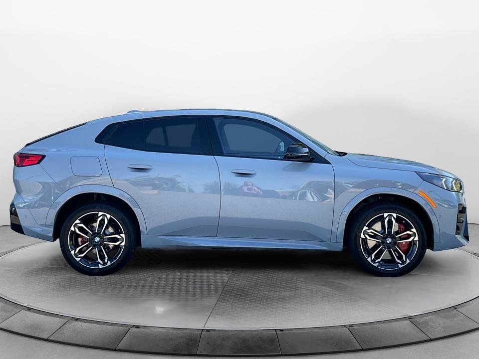 New 2027 BMW X2 xDrive28i AWD/4WD image 8