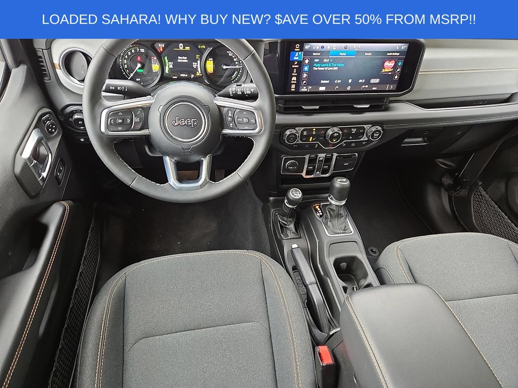 Used 2025 Jeep Wrangler Unlimited Sahara w/ Safety Group AWD/4WD image 11
