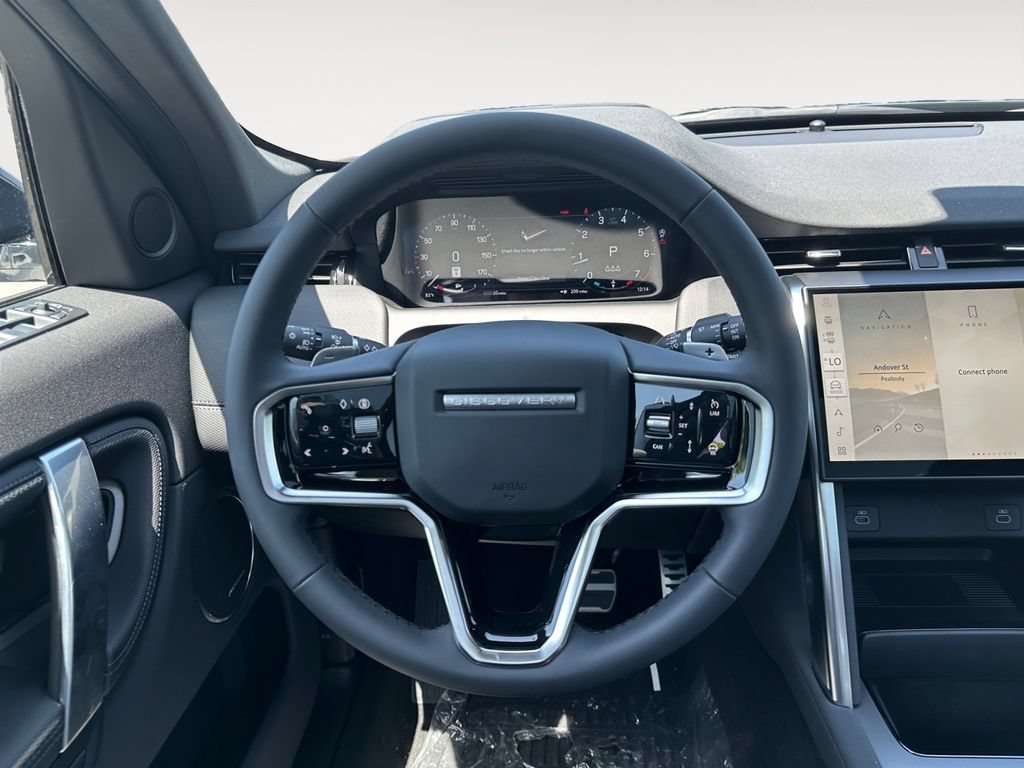 New 2026 Land Rover Discovery Sport Landmark AWD/4WD image 12