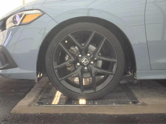 Used 2022 Honda Civic Sport image 4