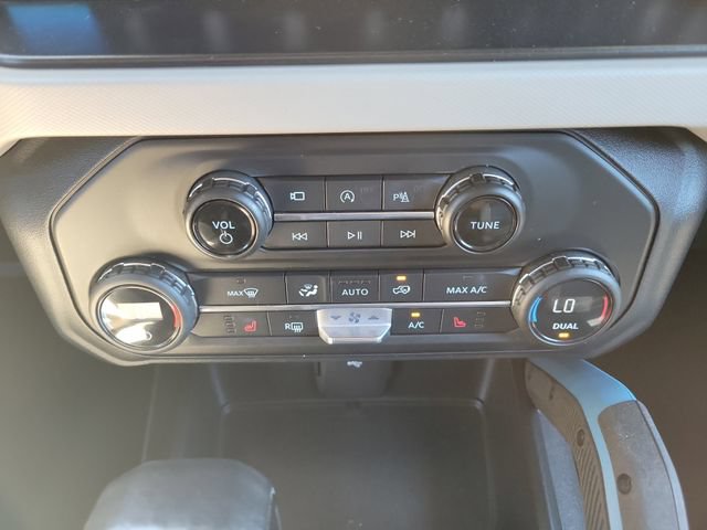 Used 2021 Ford Bronco Wildtrak AWD/4WD image 29