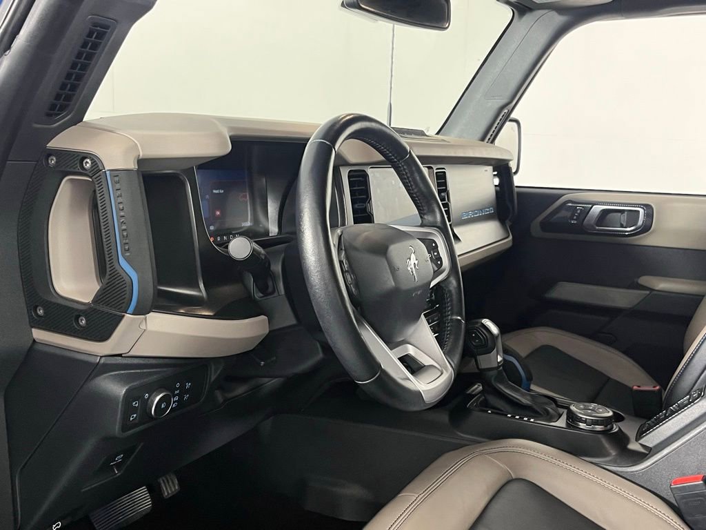 Used 2022 Ford Bronco Wildtrak image 24
