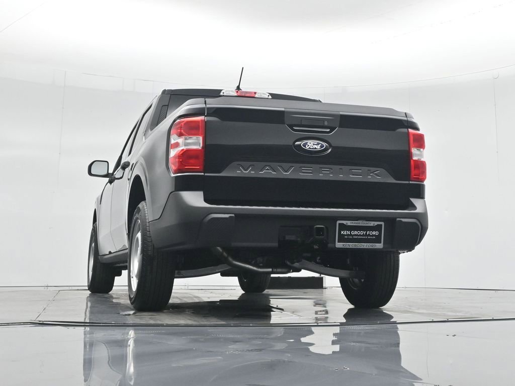 New 2025 Ford Maverick XL w/ Equipment Group 102A image 46