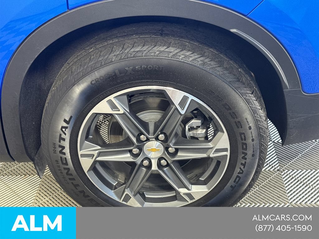 Used 2025 Chevrolet Blazer LT FWD image 22